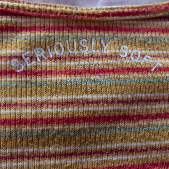 Cropped multi colored scrunched up- tie up. - Picture 3 of 3